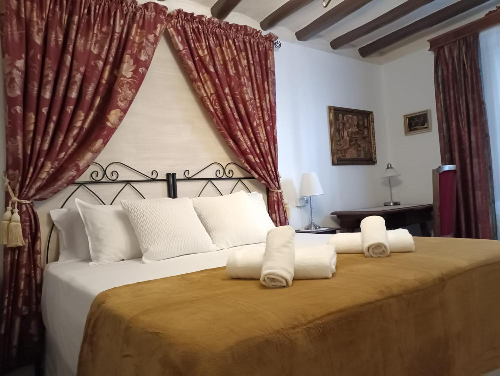 Casa Rural La Casona Urrea de Gaen Zewnętrze zdjęcie