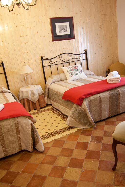 Casa Rural La Casona Urrea de Gaen Pokój zdjęcie